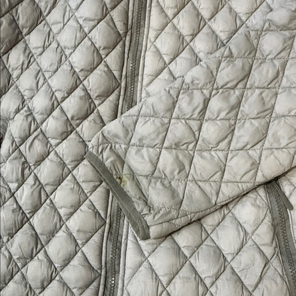 Reebok Light Gray Quilted Hooded Jacket Women's XL ( Pre-owned ) - Picture 13 of 14